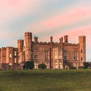 https://cave-castle-hotel-country-club.yorkshirehotels.net